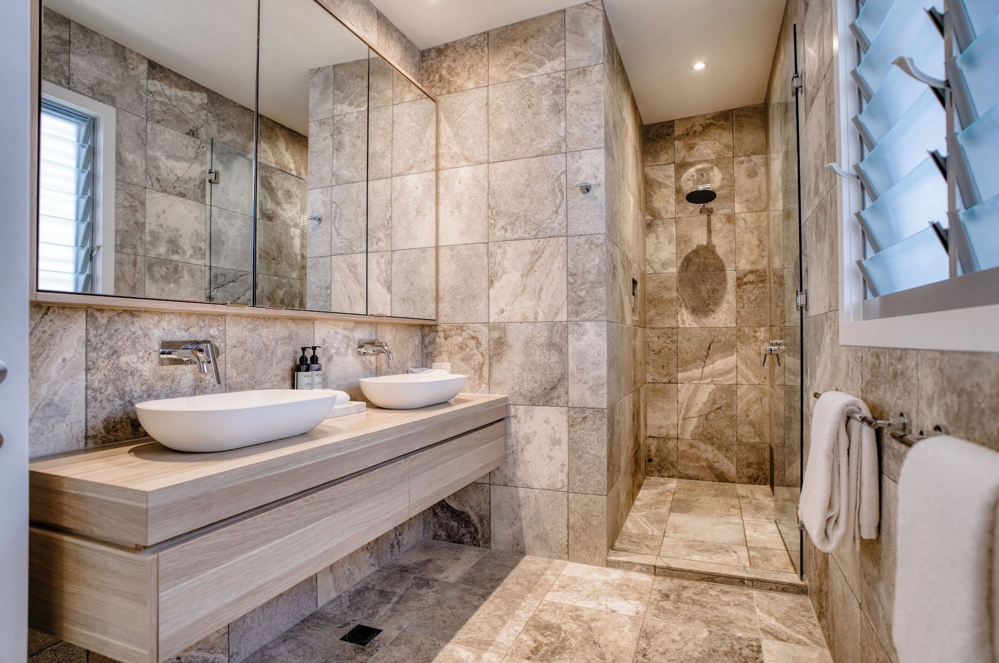 Jacaranda Noosa - Noosa Heads - Bathroom