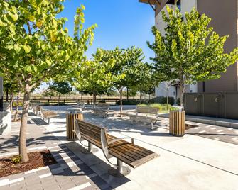 Hampton Inn San Jose Cherry Ave - San Jose - Bina