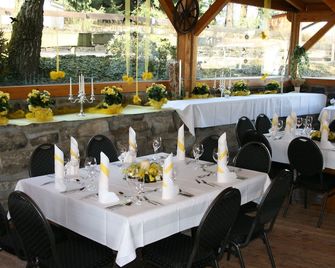 Hotel Wilhelmshöhe - Neuenrade - Restaurant