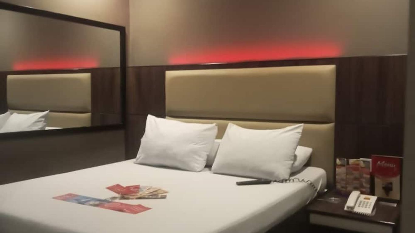 Hotel Sogo Pasay Wood Street