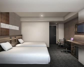 Smile Hotel Shin-osaka - Osaka - Bedroom