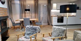 Pr`fik Apartments - Visoko - Sala de estar