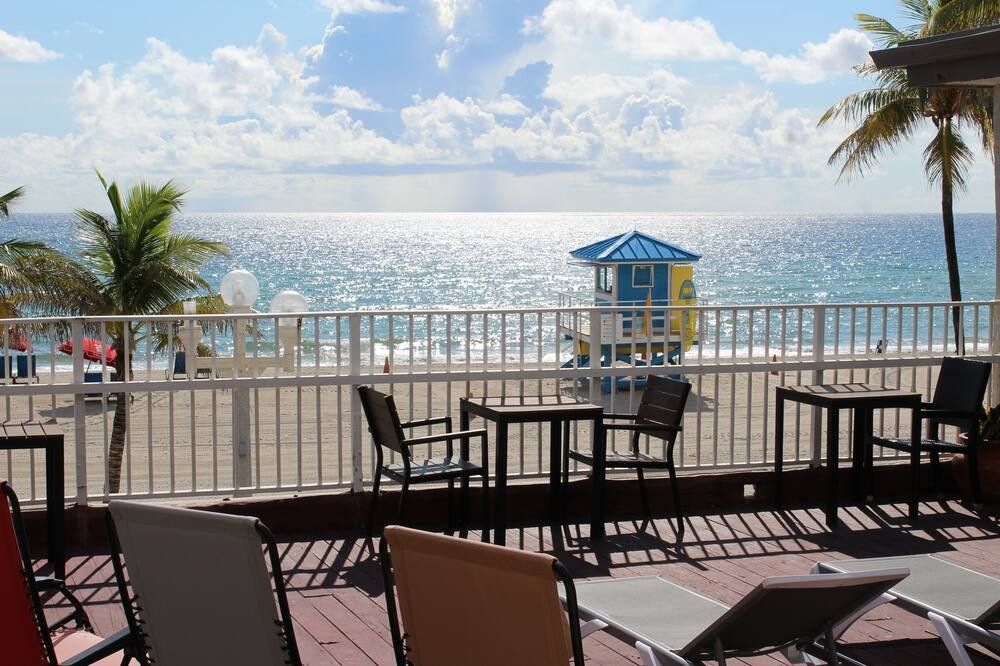 Golden Sand Oceanfront - Hollywood - Balcony