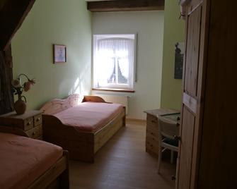 4-Star Disabled-Friendly Non-Smoking Apartment; Pets On Request - Haselünne - Slaapkamer