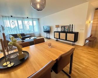 Apartment in Fellsmúli Reykjavik - Birta Rentals - Reykjavik - Sala pranzo