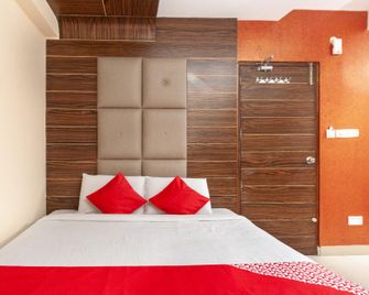 Hotel 7 Hills Inn - Tirupati - Habitación
