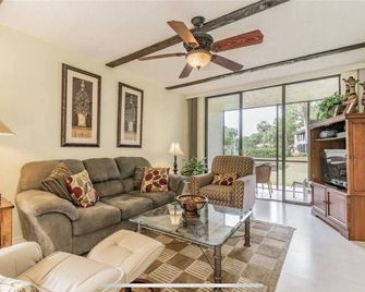 MyCataleya Comfy Condo near Beach (Bradenton) - Bradenton - Wohnzimmer