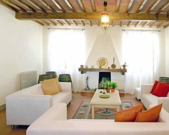 Vacation home Beboli by Interhome - Lamporecchio - Wohnzimmer
