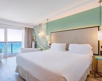 Hotel Suites del Mar by Melia - Alicante - Habitación
