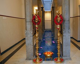 Aranya - Tanjavur - Flur