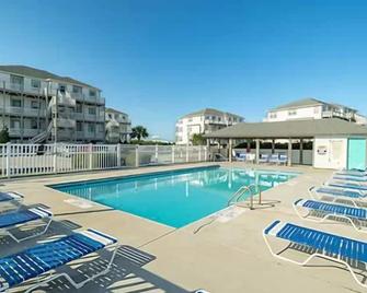 Sunny, ocean view, open weeks - Emerald Isle - Pool