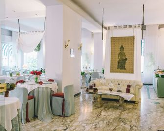 Eveline Portosole Hotel - San Remo - Restaurant