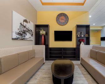 Best Western Plus North Platte Inn & Suites - North Platte - Oleskelutila