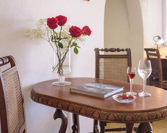 Fanari Villas - Thera - Dining room