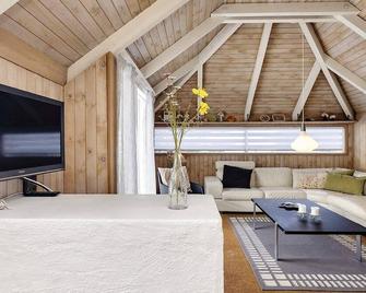 8 person holiday home in Fjerritslev-By Traum - Fjerritslev - Obývací pokoj