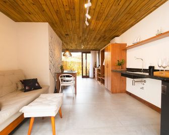 Mayim Villa - Ponta do Mutá - Wohnzimmer