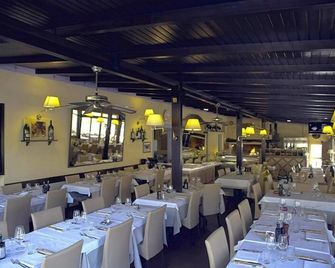 Country Hotel Residence Da Pilade - קאפוליברי - מסעדה