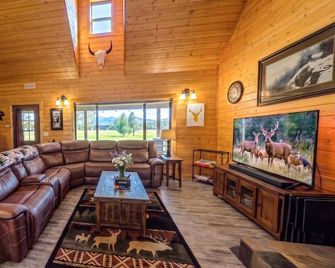 Deer View By Kabino Hot Tub Fire Pit Garage Roku Wifi Grill Fireplace - Island Park