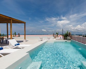 Bondo Hometel - Cartagena - Pool