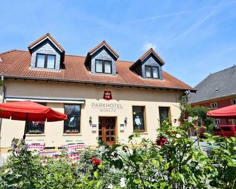 Parkhotel Wörlitz - Woerlitz - Budova