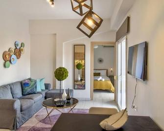 Hydra apartment - Patras - Wohnzimmer