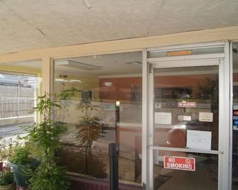 Stone Inn Motel - Siloam Springs