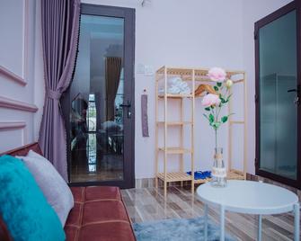 Rome Hostel - Tuy Hoa - Living room