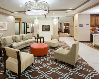 Homewood Suites by Hilton Davenport - Davenport - Lounge