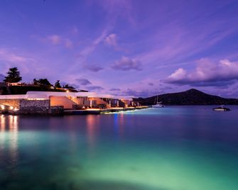 Elounda Beach Hotel & Villas, a Member of the Leading Hotels of the World - Elounda - Building