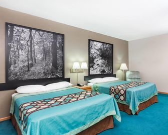 Baymont Inn & Suites by Wyndham - Platteville - Slaapkamer
