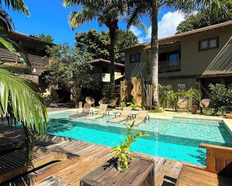 Pousada Raizes Do Brasil - Trancoso - Piscina