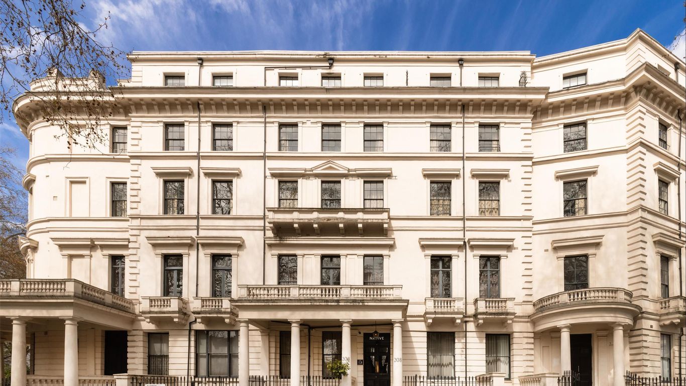 غو نايتف هايد بارك