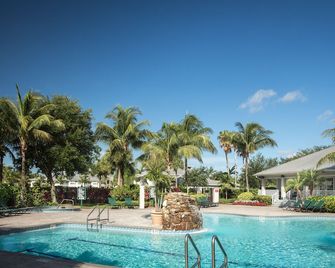 Greenlinks Golf Villas At Lely Resort - נייפלס - בריכה