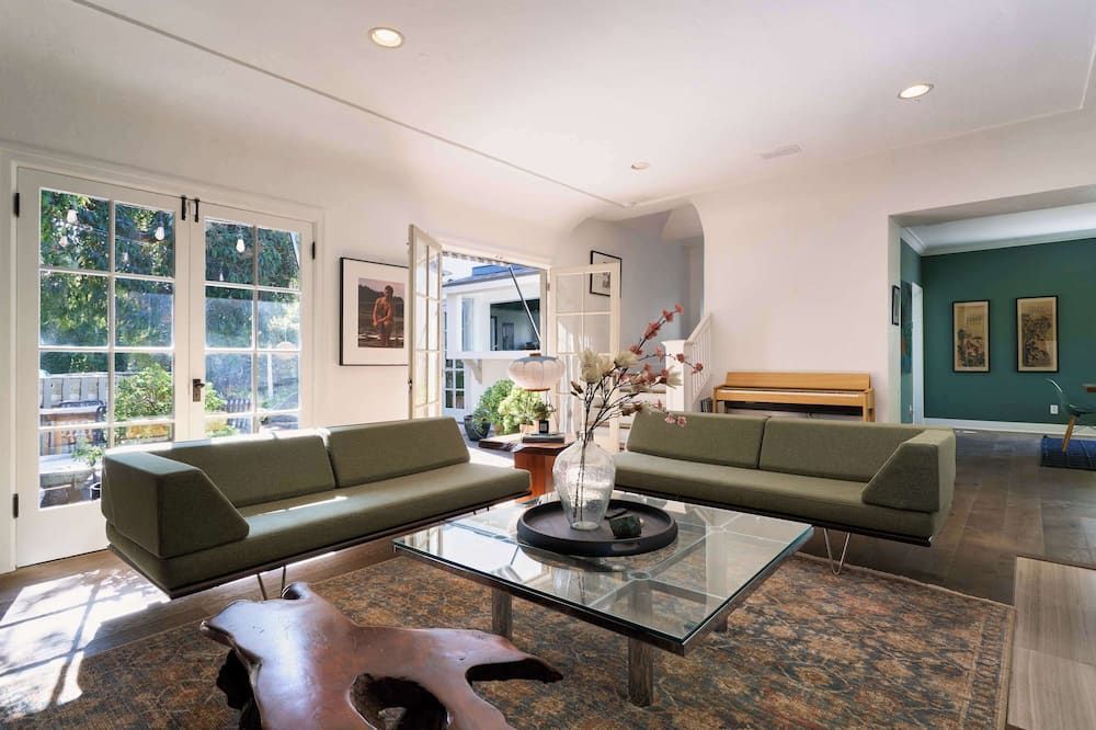 Whimsical Los Feliz House - Pool - Fire Pit - Dogs Ok - לוס אנג'לס - סלון