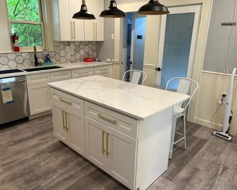 Homestay Bnb Near Downtown Boston - Boston - Kitchen