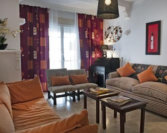 Casa Albéitar, Easy Parking, Wifi, Ronda - Ronda - Living room