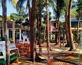 Neelima Resort - Cox's Bazar - Patio