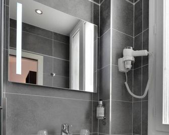 Hotel Douglas - Puteaux - Bagno