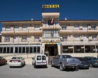 Hostal Venta Del Sol - Baza - Edificio
