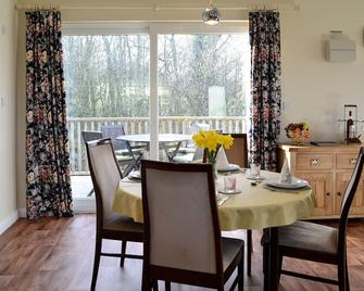 1 bedroom accommodation in Yeoford, near Crediton - Cheriton Bishop - Dining room