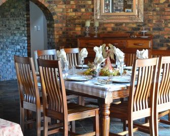 Blue Sea Guest House - East London - Ruokailuhuone