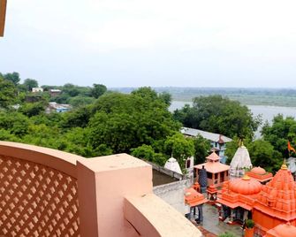 Hotel Raj Palace - Maheshwar - Balcony