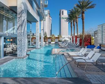Palms Place Hotel and Spa - לאס וגאס - בריכה