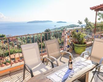 Villa Stratos Skiathos - Achladias - Балкон