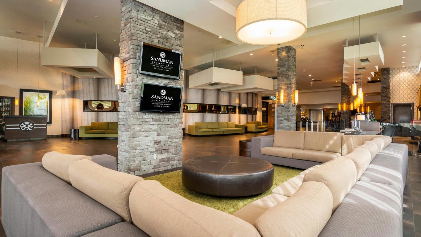 Sandman Signature Vancouver Airport Hotel & Resort