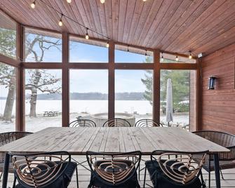 Little Vega on Lake Wandawega - Elkhorn - Dining room