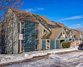 Killington Vermont Condo w/ Ski-In Trail - Killington - Building