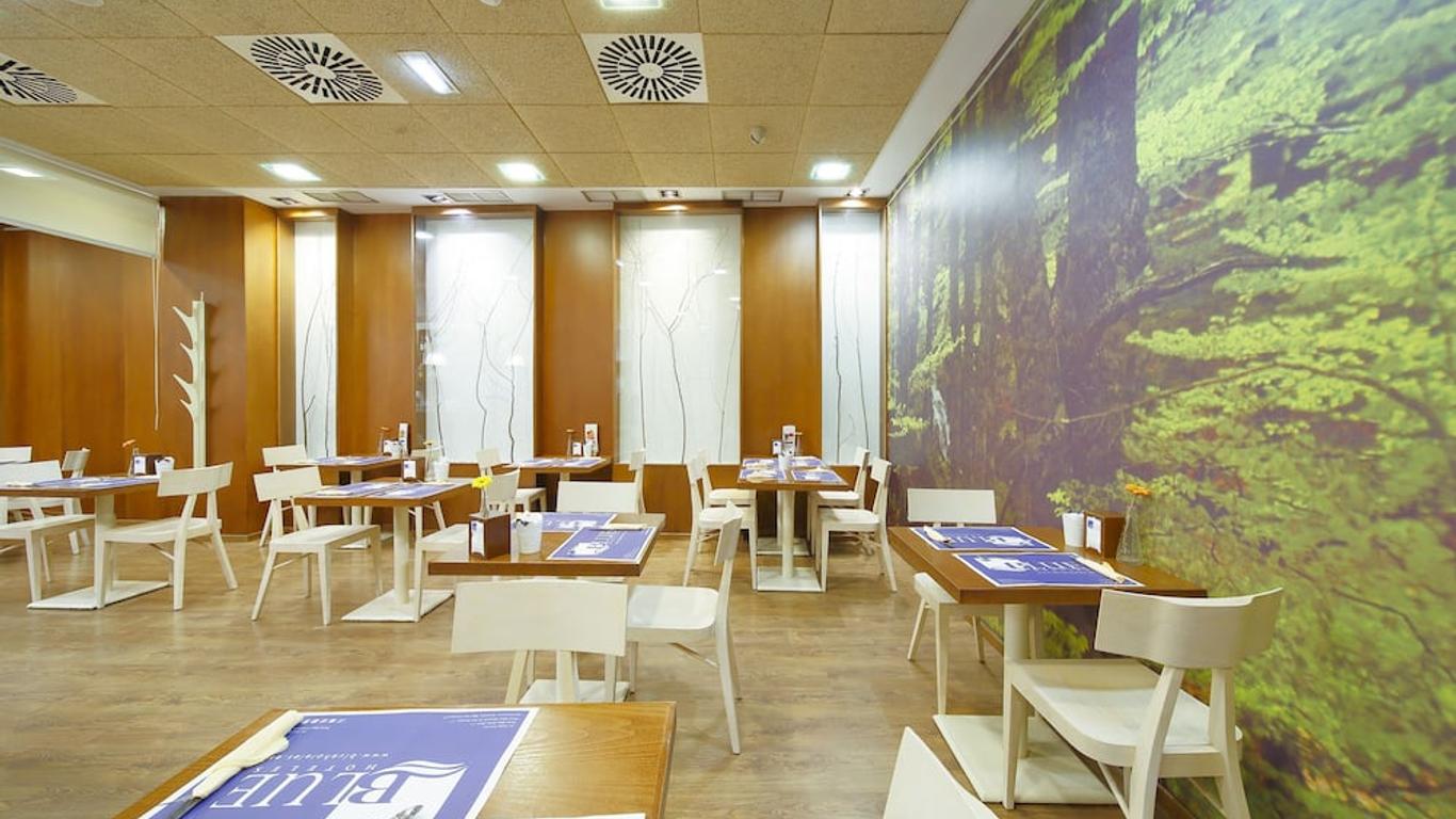 Hotel Santa Rosa, Blue Hoteles