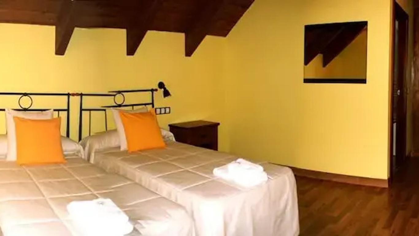 Hostal Rural Casa Parda