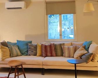 Päntsdrunk Lifestyle House - for Comfy Living - Teijo - Sala de estar